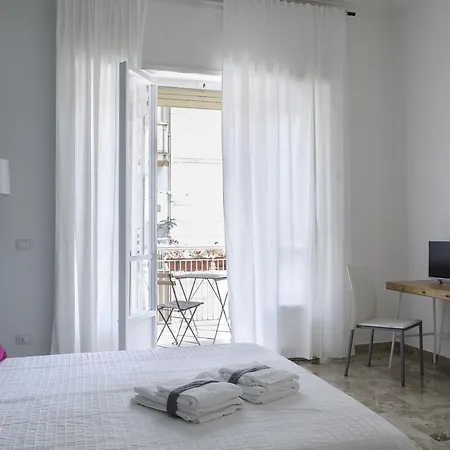 לינה וארוחת בוקר Casa Rosellina פלרמו